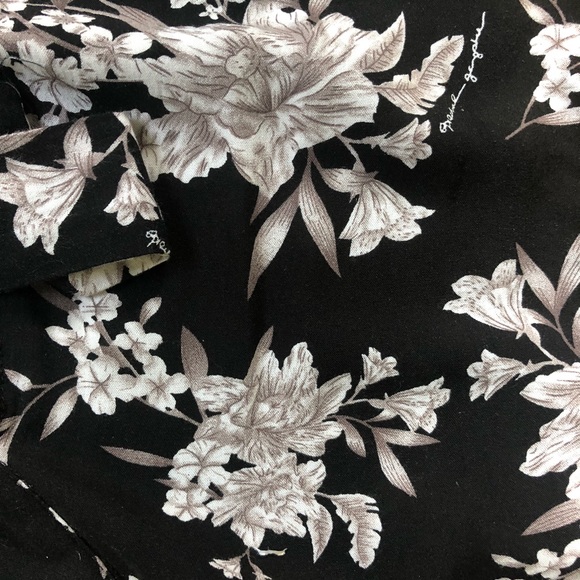 SPIRITUAL GANGSTER Maya Floral Kimono Wrap - Picture 9 of 11